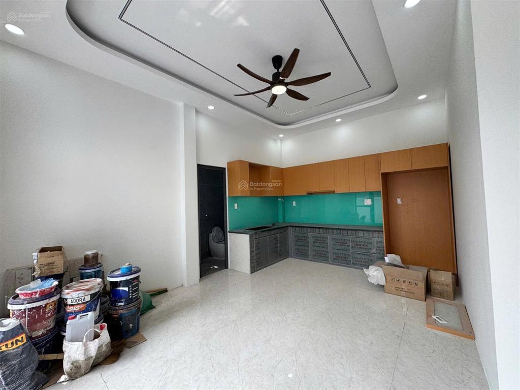Bán gấp. biệt thự mini siêu đẹp nở hậu 12m giá rẻ có sân vườn sân ô tô sát dĩ an 0933 352 ***