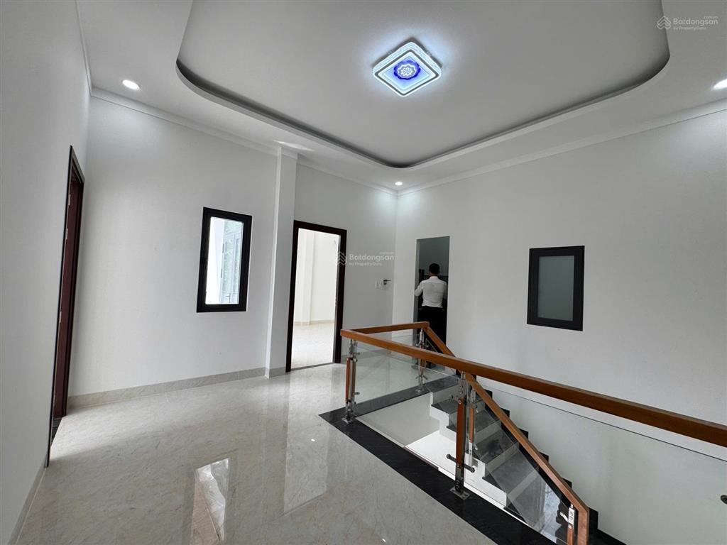 Bán gấp. biệt thự mini siêu đẹp nở hậu 12m giá rẻ có sân vườn sân ô tô sát dĩ an 0933 352 ***