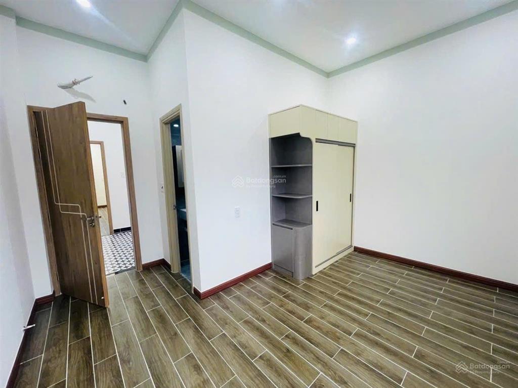 Nhà mới gần vincom siêu đẹp giá hời nhất khu vực tặng full nội thất cao cấp