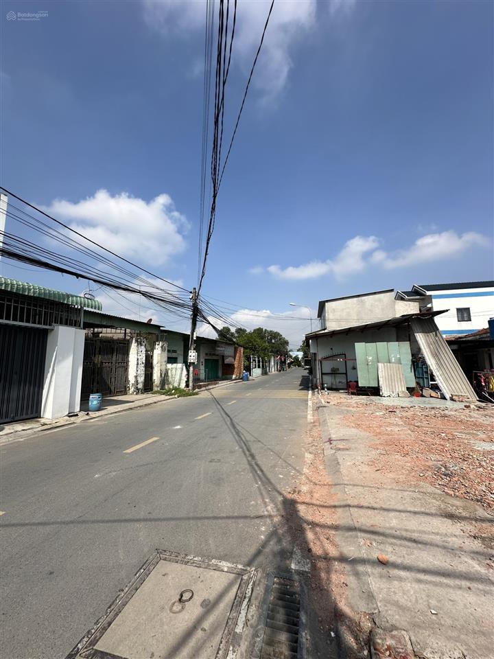 Bán gấp 3 lô liền kề mặt tiền bùi thị cội giá hời đường thông sát n an ninh nối dài