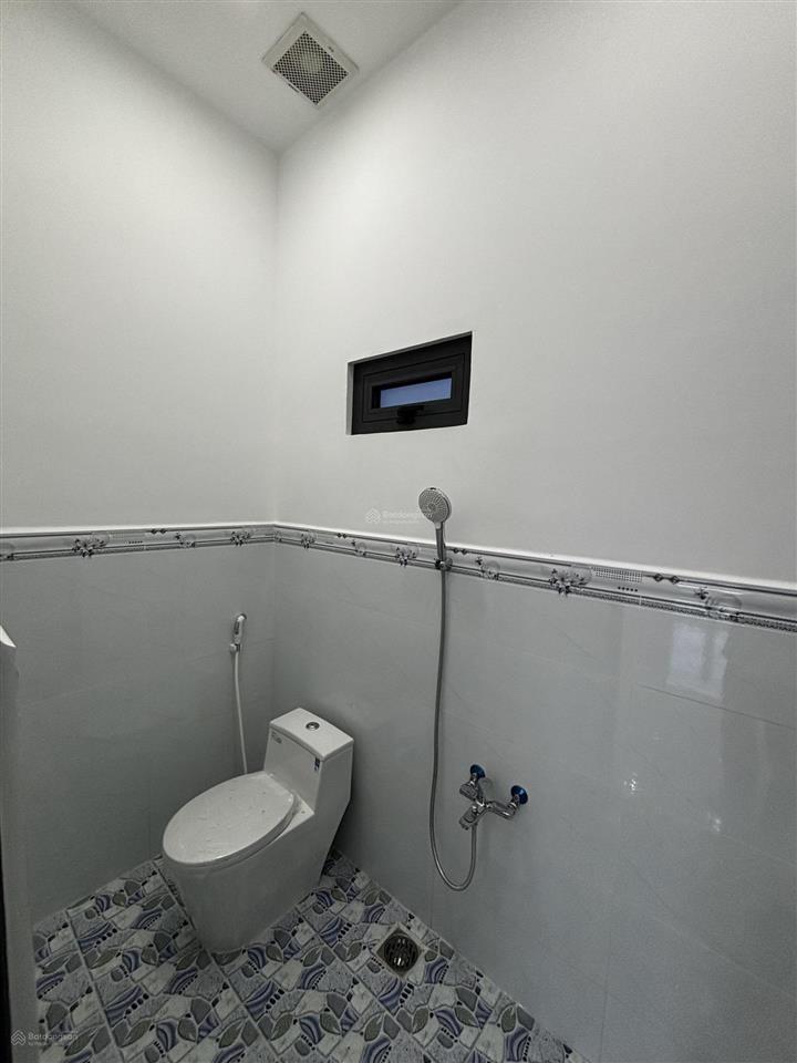 Bán nhà cấp 4 đường xe hơi, dt 6x14m