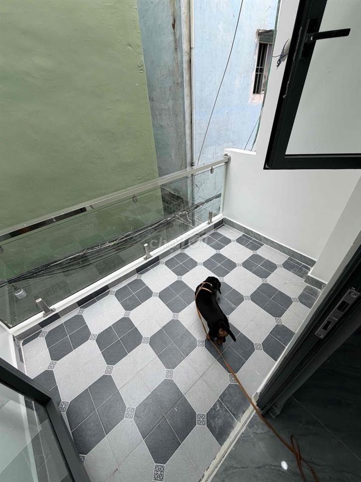 600/2/19 hồng bàng 32,4m2 3 tầng 4pn 3wc hẻm 4m giá 4,98 tỷ 🌹1%