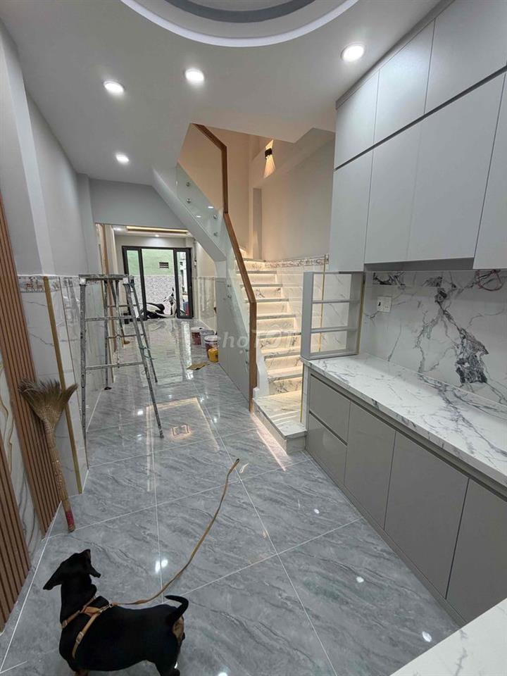 600/2/19 hồng bàng 32,4m2 3 tầng 4pn 3wc hẻm 4m giá 4,98 tỷ 🌹1%