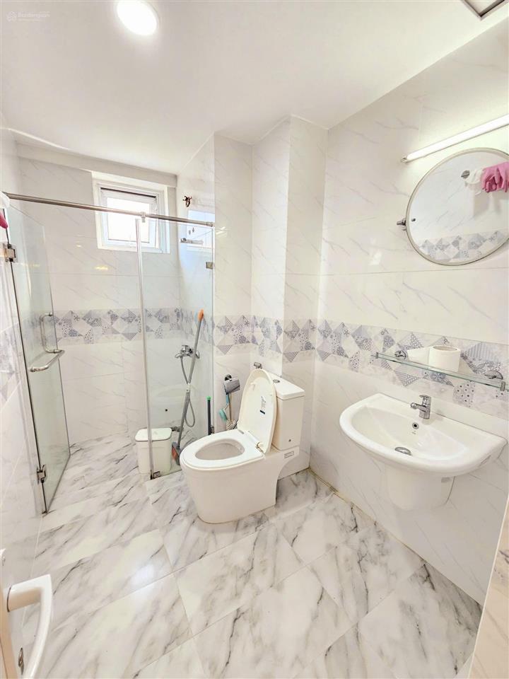 Hàng ngộp bán căn hộ chung cư 66m2 tại conic riverside, 2,95 tỷ, 2pn, 2wc, nội thất cơ bản