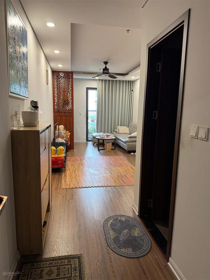 Bình minh garden, long biên 74m 2pn, 2wc, 2 ban công giá 6 tỷ
