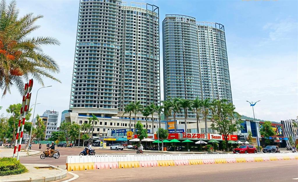 Bán căn hộ chung cư the sailing quy nhơn căn hộ diện tích 50m2. giá 1,95 tỉ. giá thương lượng