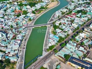 Bán căn nhà đường huỳnh thúc kháng, phường thị nại, quy nhơn. giá tốt nhất