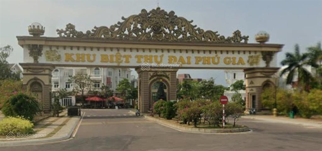 Cần bán gấp lô đất khu đại phú gia quy nhơn. diện tích 81m2. hướng sông mát mẻ. giá bán chỉ 3,15 tỉ