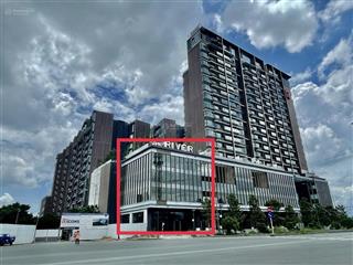 Bán căn shop 1200m2, đang có hđ thuê 1 tỷ/tháng