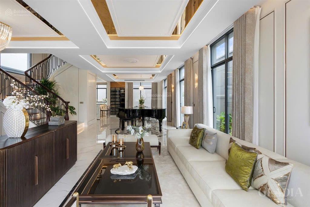 Biệt thự vinhomes 196m2 310 tỷ view trực sông