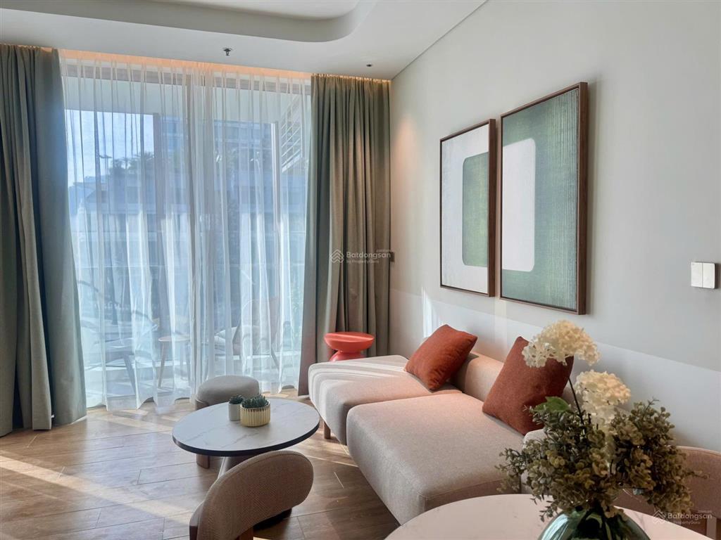 Hàng hot 1pn tầng 10 giá chỉ 3,430 tỷ. vừa view biển vừa view hồ bơi. thích hợp cho thuê nghỉ dưỡng