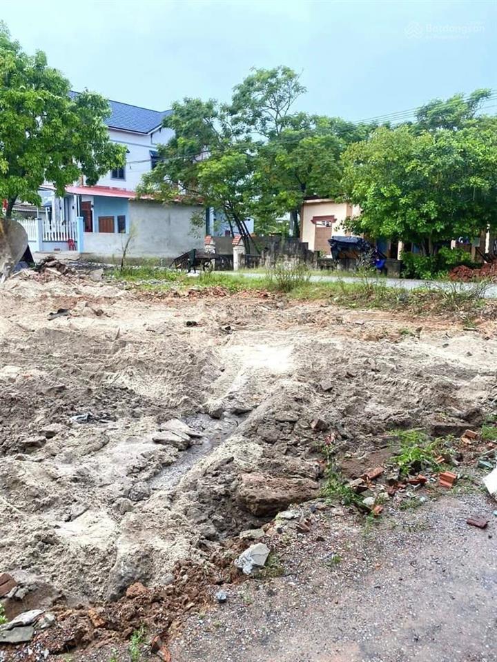 Cần bán block 5 lô đất biển đã ra sổ, diện tích 7 x 22, giá chỉ hơn 400 triệu/lô