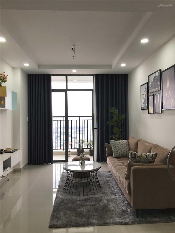 Bán phú đông premier 2pn 70m2 có sổ hồng, 3.4 tỷ, tầng trung, thoáng, tặng nội thất. 0886 277 ***