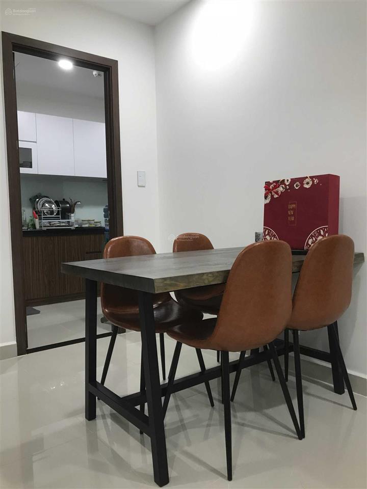 Bán phú đông premier 2pn 70m2 có sổ hồng, 3.4 tỷ, tầng trung, thoáng, tặng nội thất. 0886 277 ***