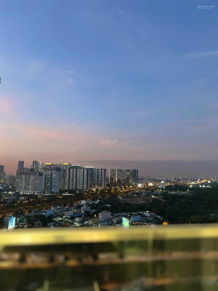 Cần bán các căn precia view hướng đn 1pn 4.7t, 2pn 5.76t, 3pn 7.5t nhà mới lắm  0886 277 ***
