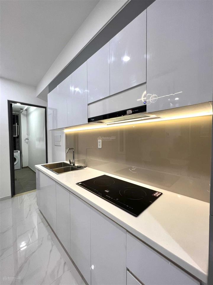 Cần bán các căn precia view hướng đn 1pn 4.7t, 2pn 5.76t, 3pn 7.5t nhà mới lắm  0886 277 ***