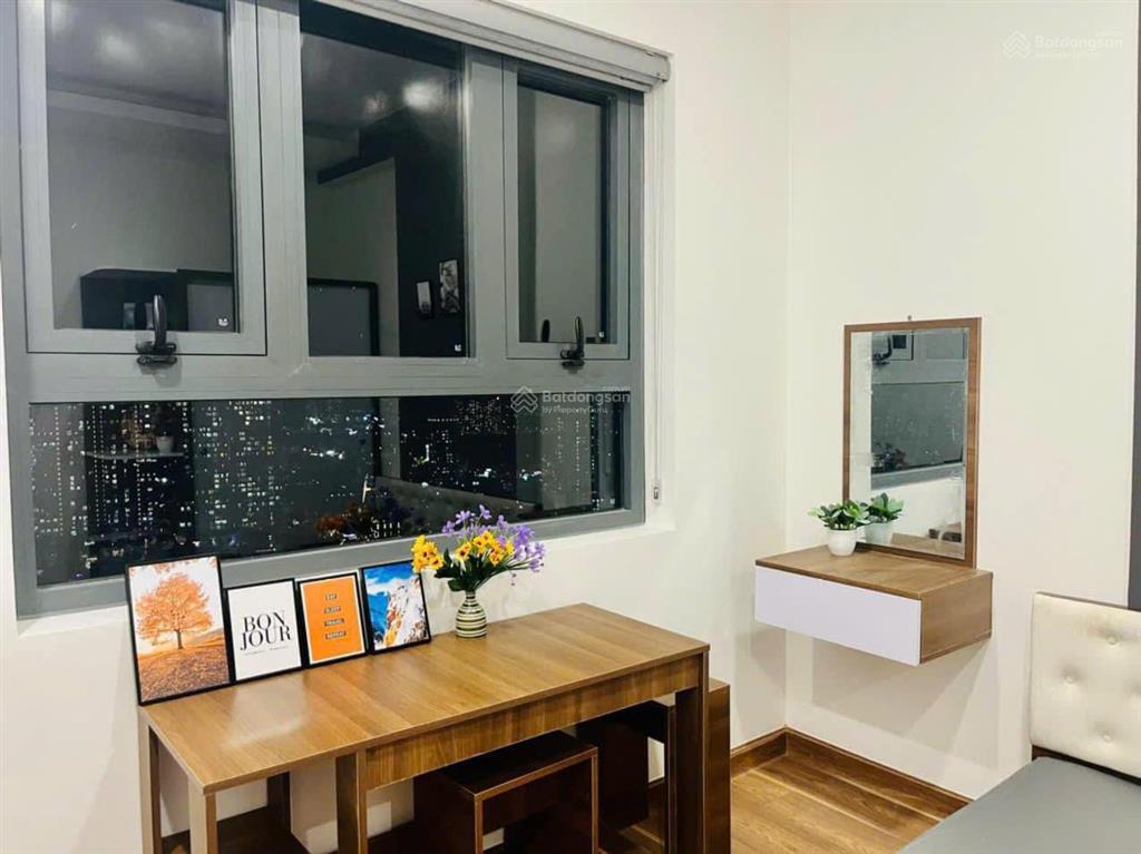 Bán cc q7 saigon riverside, 3,96 tỷ (chủ thiện chí), 73m2, 2pn, 2wc, full nội thất.  0886 277 ***