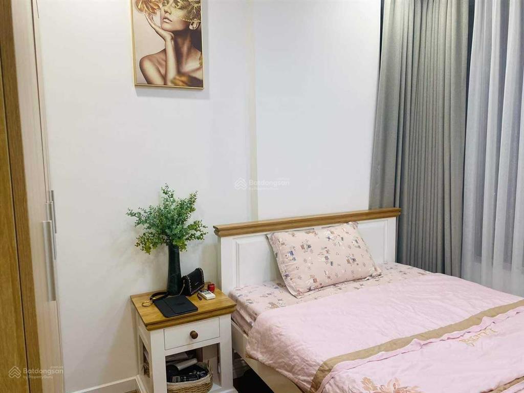 Bán nhanh căn hộ d’lusso 3pn 9,4 tỷ bao thuế phí, có sổ hồng, pháp lí rõ ràng,  0768 941 ***