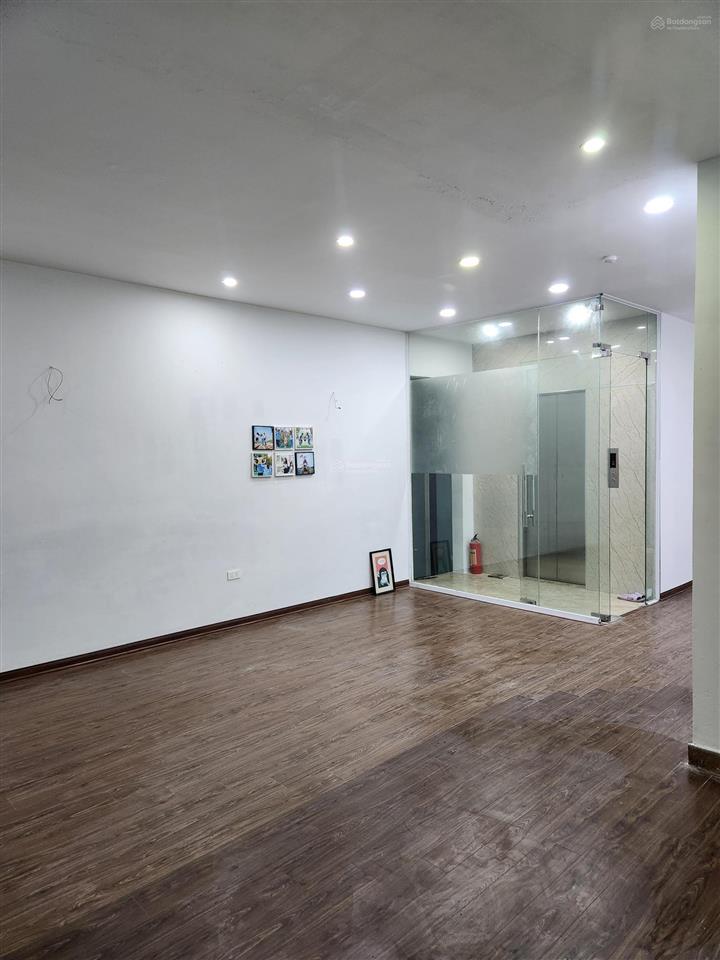 Cho thuê nhà tiện làm văn phòng, căn hộ cao cấp
