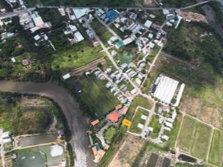 Đất khu samsung bưng ông thoàn 66m2 ngang 5,5m bán 4,75 đồng.