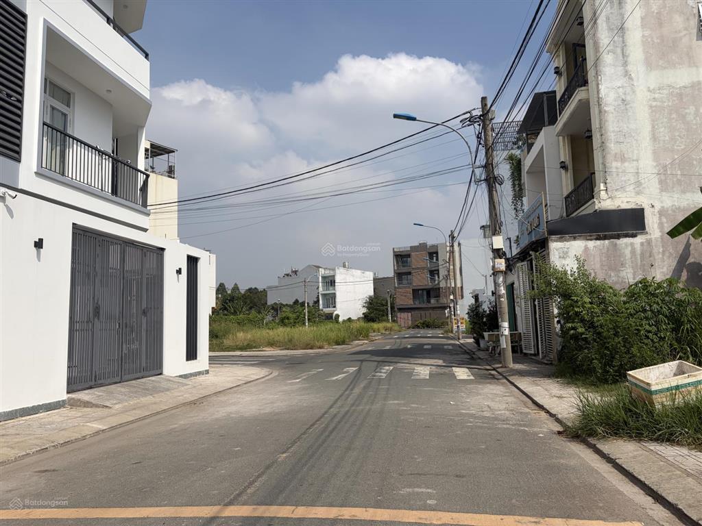 Bán đất 1/ liên phường tuyệt đẹp, kdc tín hưng