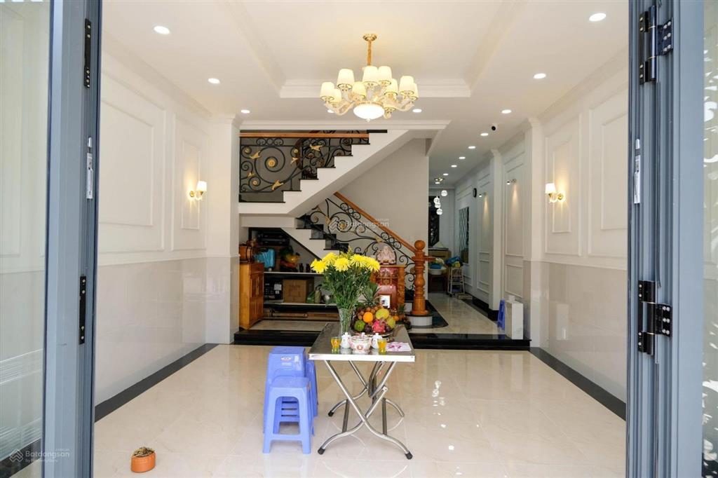 Cần bán căn nhà 1t 2l rất đẹp đường 102 tăng nhơn phú, man thiện đi vào