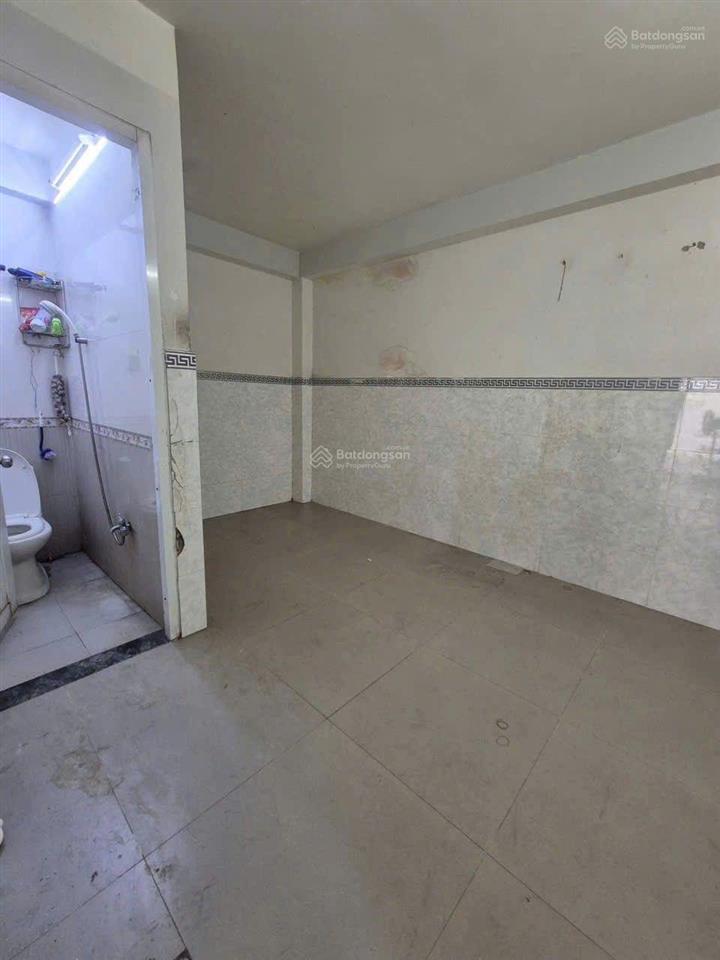 Nhà mặt tiền kinh doanh đường trần bá giao  p.5