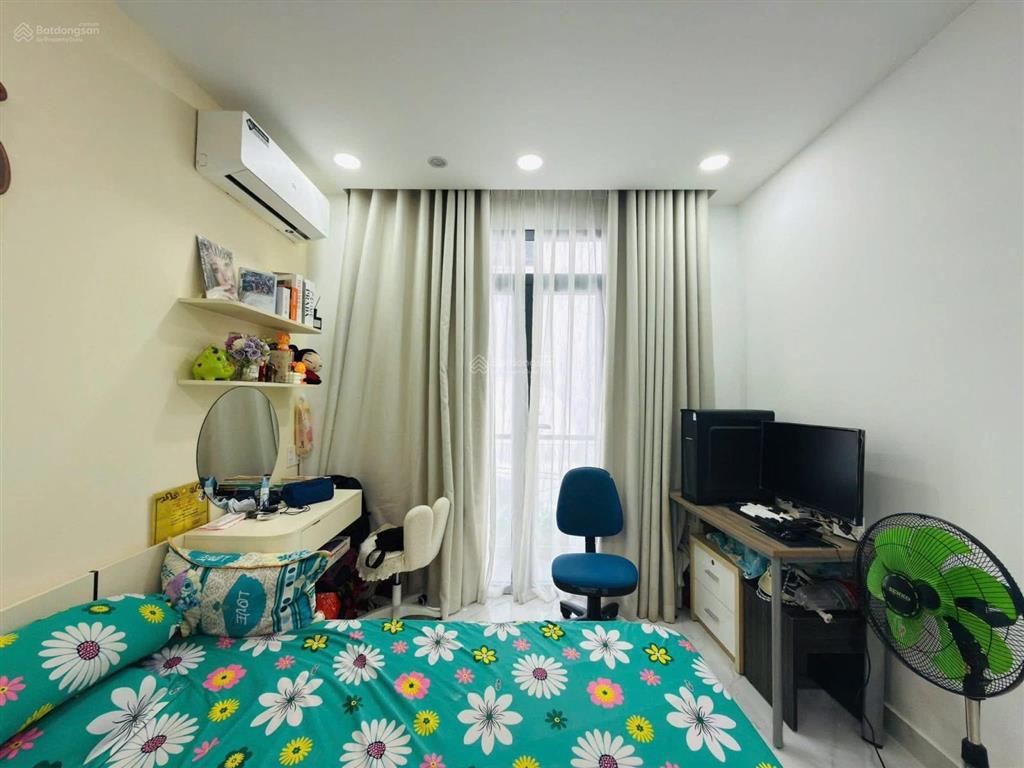 Nhà thiết kế hiện đại ngay trung tâm gò vấp