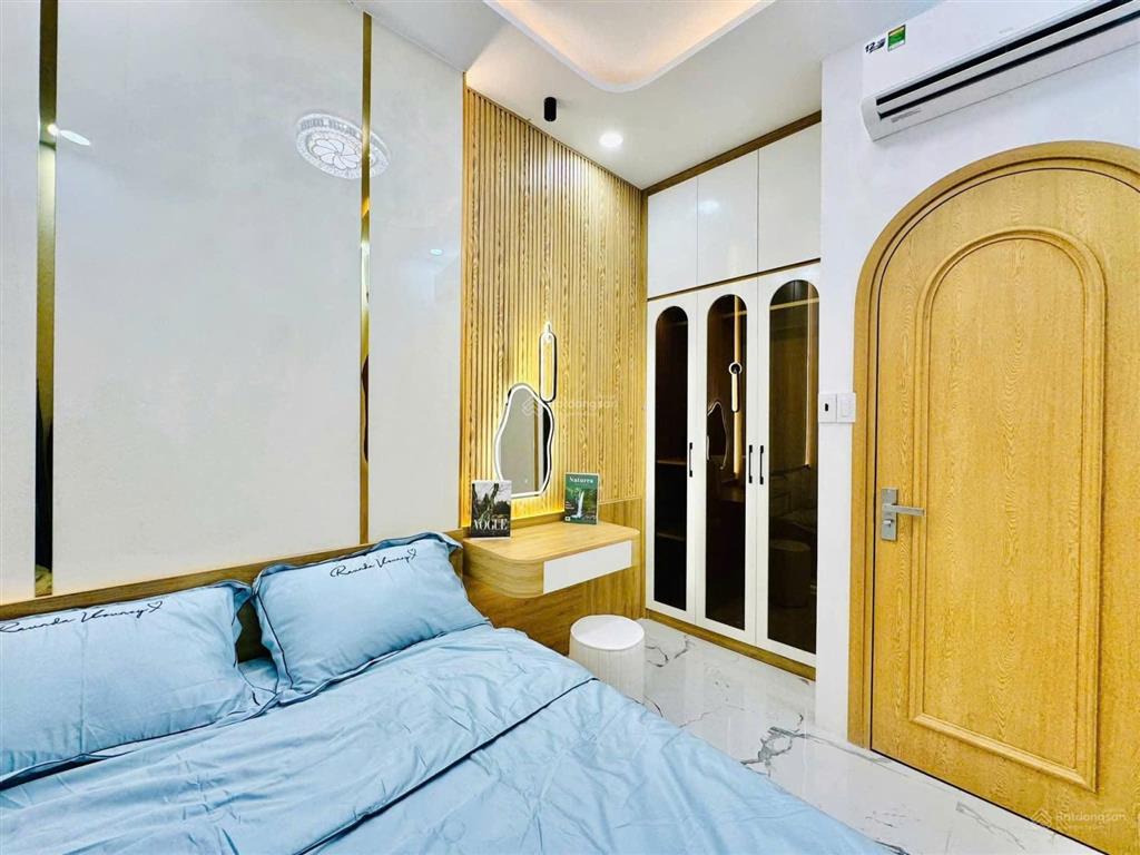 Mặt tiền ngang 5m kinh doanh đa ngành ngay đại học công nghiệp gò vấp