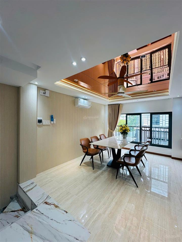 Bán nhà xây mới ngang 5,5m cạnh bên trường cao đẳng điện lực