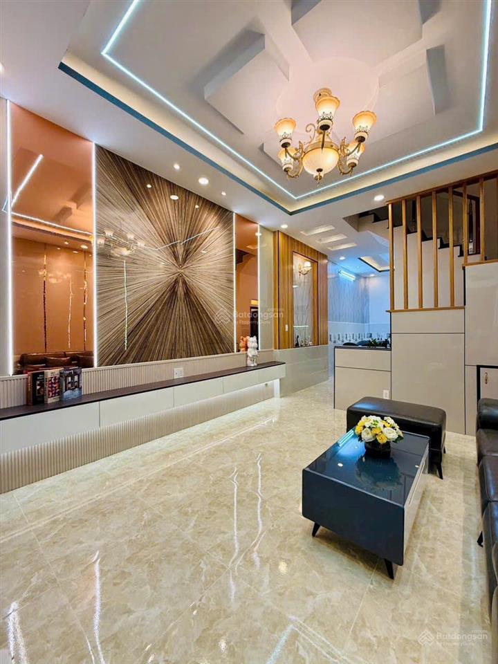 Bán nhà 1 trệt 1 lầu gần ngã tư ga, 4x12 xe hơi đậu cửa