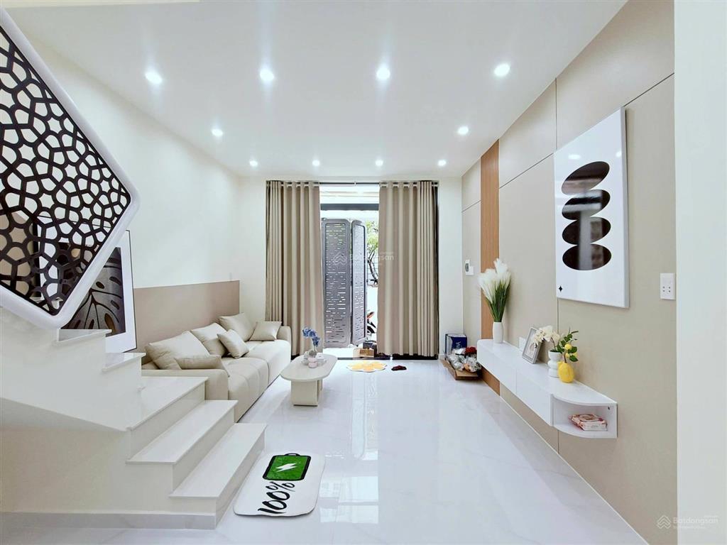Bán nhà quang trung p11 cạnh bệnh viện gò vấp