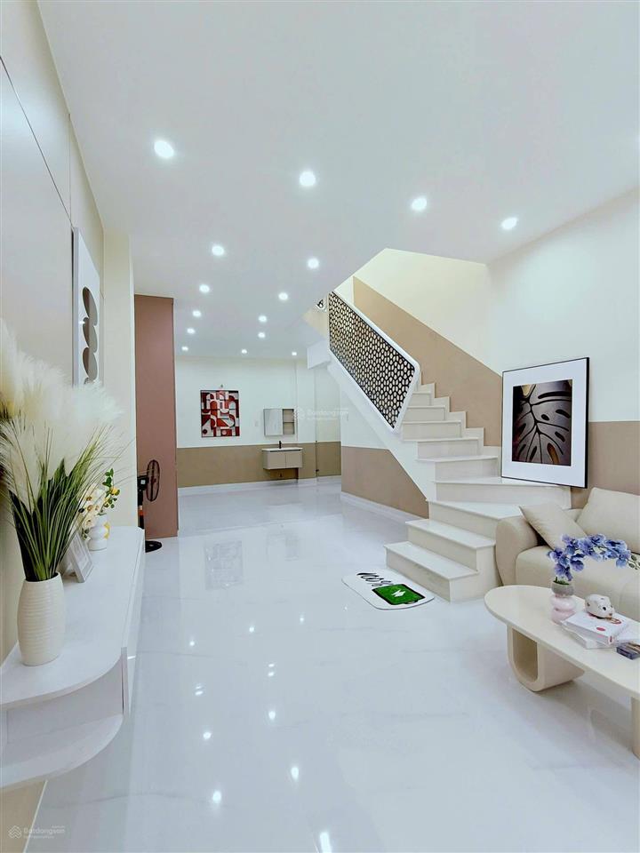 Bán nhà quang trung p11 cạnh bệnh viện gò vấp