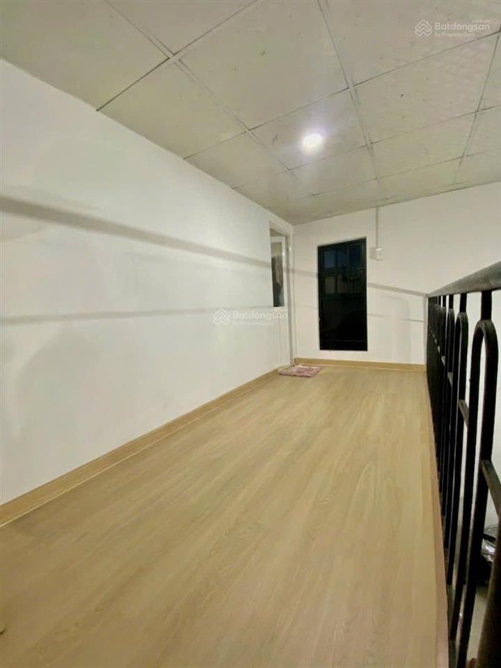 Nhà sổ riêng ngang 5m  3pn có pn tầng trệt