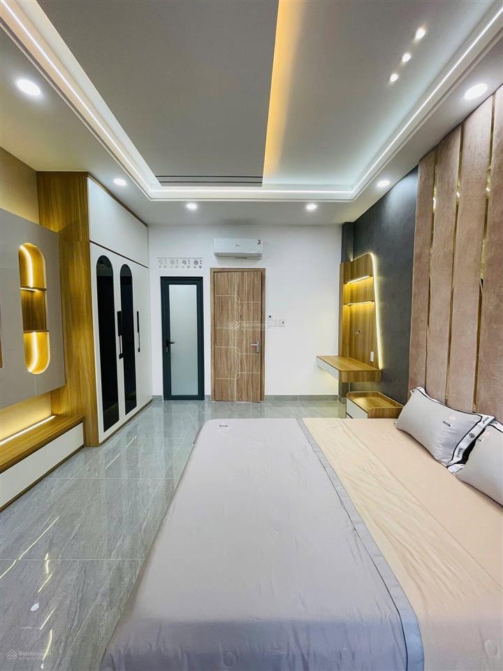 Nhà phố xây mới  khu đồng bộ cao cấp  cạnh bên ủy ban phường thạnh xuân
