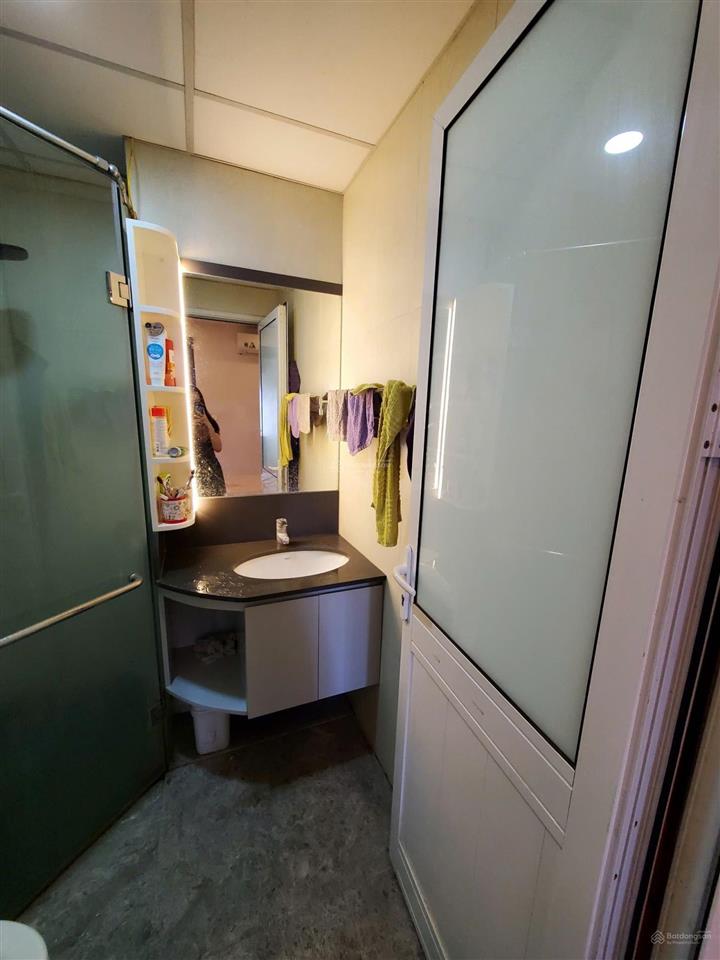 Bán căn 2 ngủ 64,5m tòa ct3, ban công view gamuda, tại gelexia 727 tam trinh, hoàng mai, hà nội.