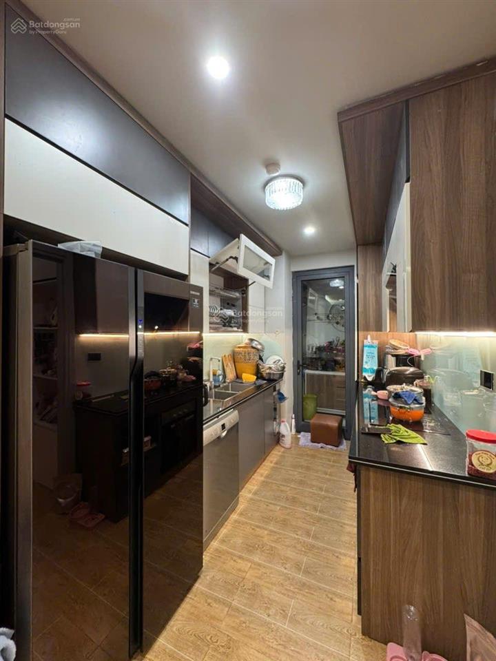 7,xx tỷ cần bán nhanh, thương lượng mạnh  căn 3 ngủ 100m, view gamuda, gelexia 727 tam trinh, hn.