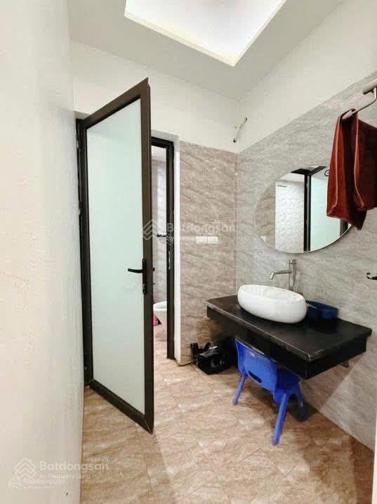 Cần bán căn liền kề gelexia 885 tam trinh, hoàng mai, hà nội. 66m x 5.5 tầng. 20,5 tỷ thương lượng