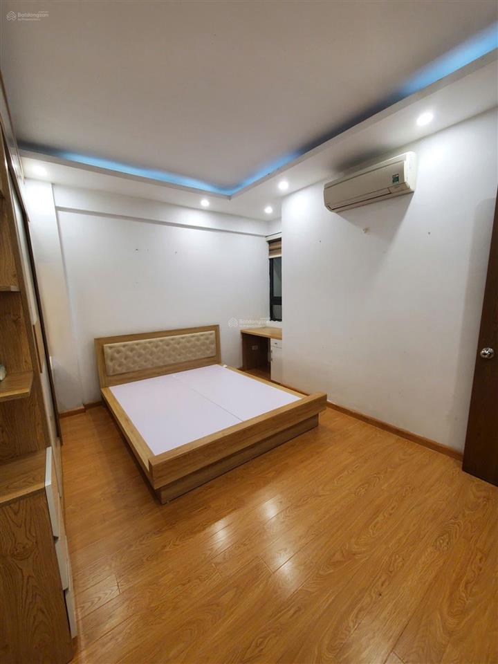 Cho thuê nhà  ct1  gelexia 727 tam trinh, hoàng mai, hà nội. căn 2 ngủ  80m  ban công nam