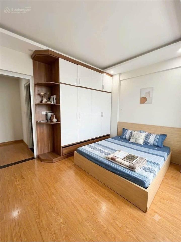 Cho thuê căn 2 ngủ tòa ct1 gelexia 727 tam trinh, hoàng mai, hà nội. vào ở luôn. 10 triệu