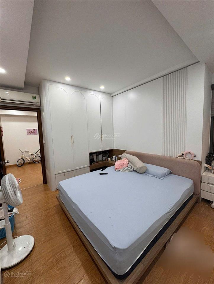 Bán nhanh 5 tỷ 7  thương lượng mạnh căn 2 ngủ 82m2 ct2a, gelexia 727 tam trinh, hoàng mai, hà nội