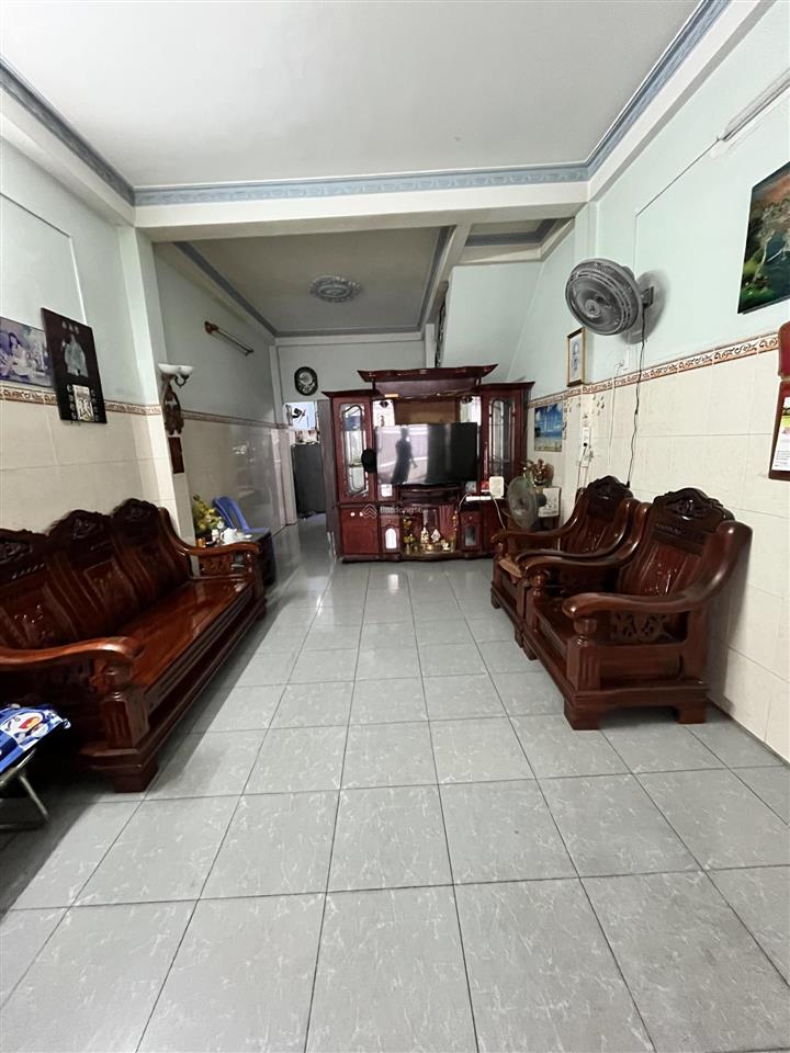 Nhà mặt tiền trung tâm phường thủ đức shr.