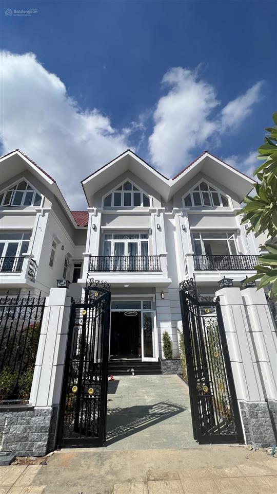 Cho thuê biệt thự hoa sứ diện tích 150m2 giá tốt tại kđt vịnh an hòa núi thành