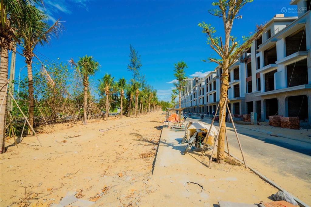 Newtown legend  biệt thự sân golf đẳng cấp đang nhận booking