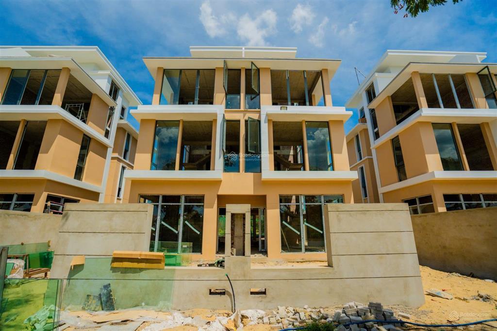 Newtown legend  biệt thự sân golf đẳng cấp đang nhận booking