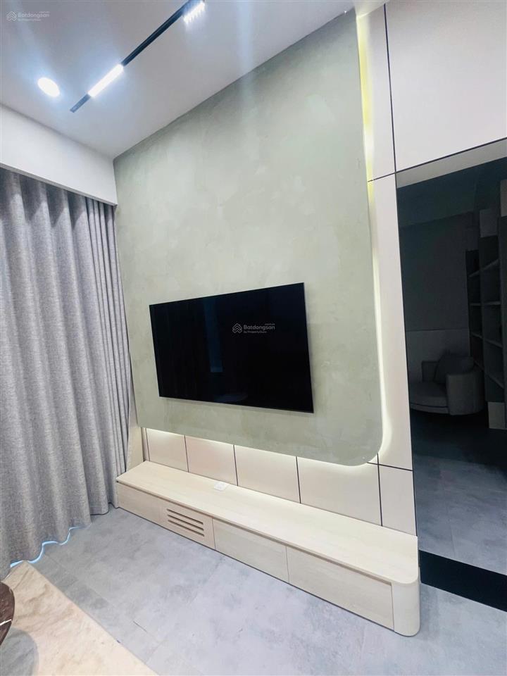 Hàng đẹp diamond centery 2pn 96m² tân phú hồ chí minh full nội thất cao cấp view hồ bơi 9,5 tỷ