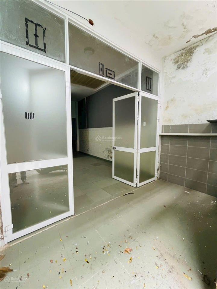 Nhà cấp 4 khu gigamall  phạm văn đồng  đường 18, p. hiệp bình chánh, thủ đức, tp. hcm