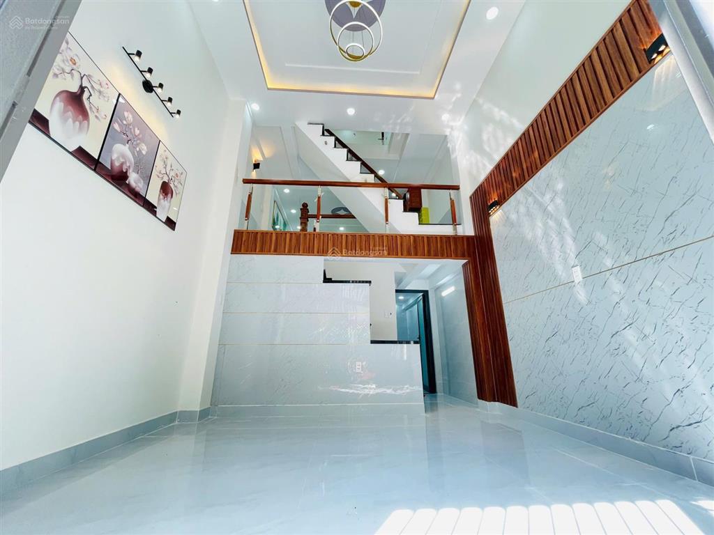 Nhà 1 trệt 1 lửng 1 lầu 1 tum sân thượng quốc lộ 13, p. hiệp bình phước, thủ đức