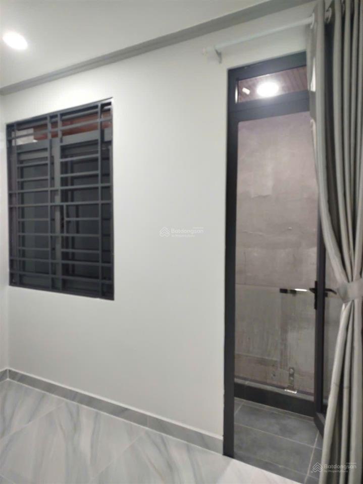 Nhà 1trệt 1 lầu gần mặt tiền đường số 43, p.hiệp bình chánh, thủ đức