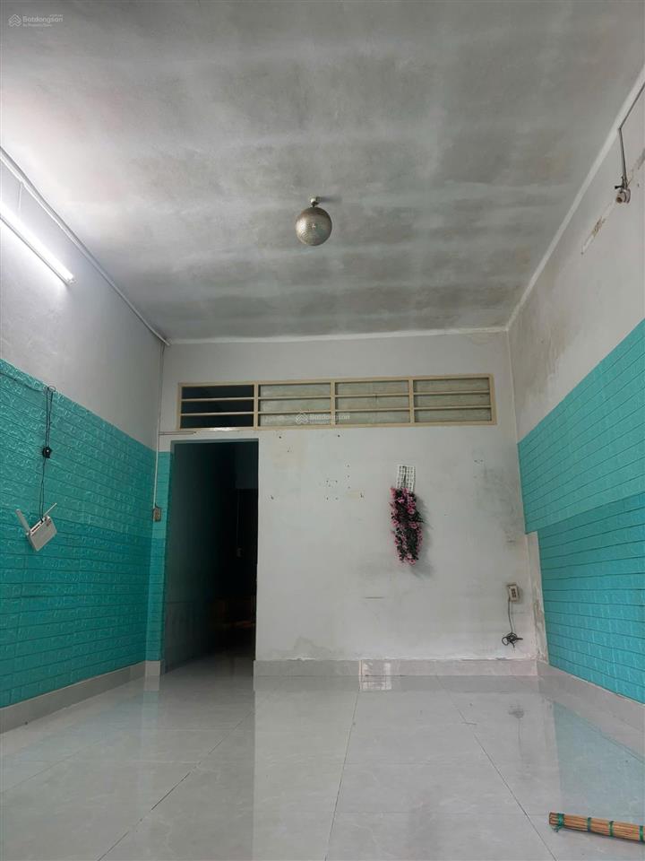 Nhà ngay trung tâm chợ thủ đức 1/ đường hồ văn tư, p. trường thọ, thủ đức
